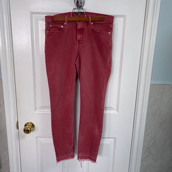 3/$30 ♥ GAP 1969 True Skinny Jeans Wild Rose Distressed Hem Size 29R - Picture 3 of 12